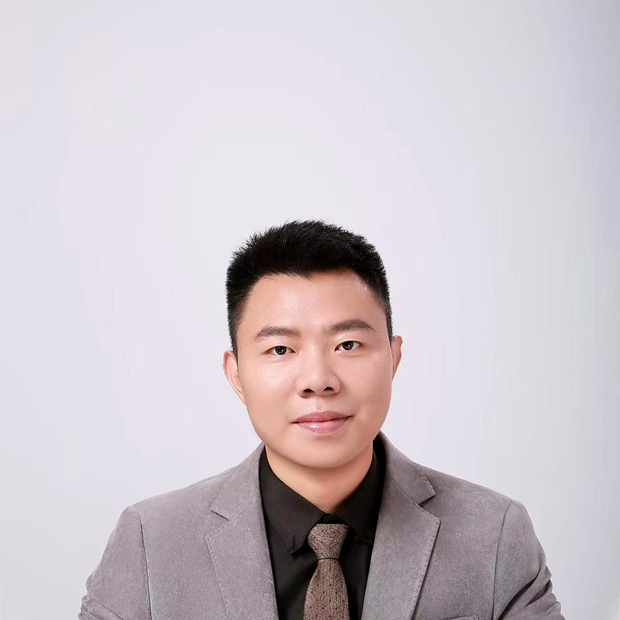 Wei Yifeng, Yves Wei lawyer